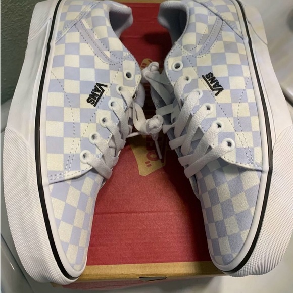 New Women’s Vans Off the Wall Sneakers - Light Blue and White Checkered size 7.5 - Picture 3 of 7